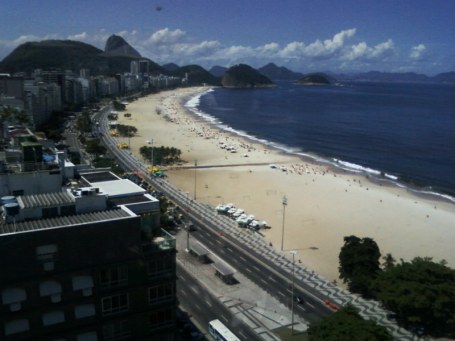 Vista da praia de Copacabana.